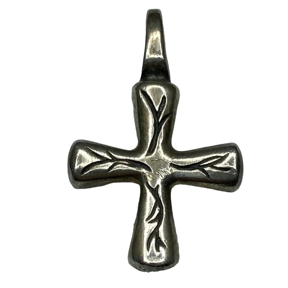 Sterling Silver Puff Cross Pendant Boho Rustic Nature 4 Grams 1" x 3/4"
